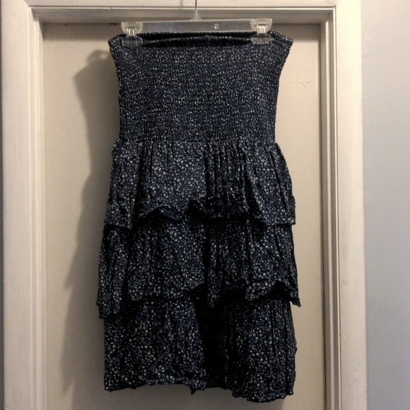Old Navy Blue Tiered Strapless Dress Size Medium - Picture 1 of 3